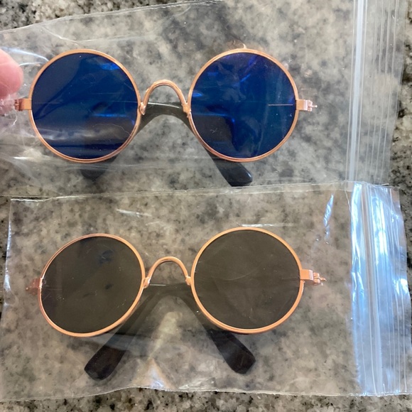 Two pair of mini cat sunglasses - Picture 1 of 4